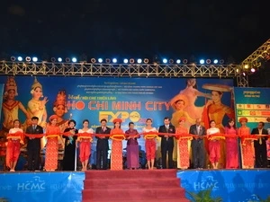 越南胡志明市在柬埔寨举行展销会 